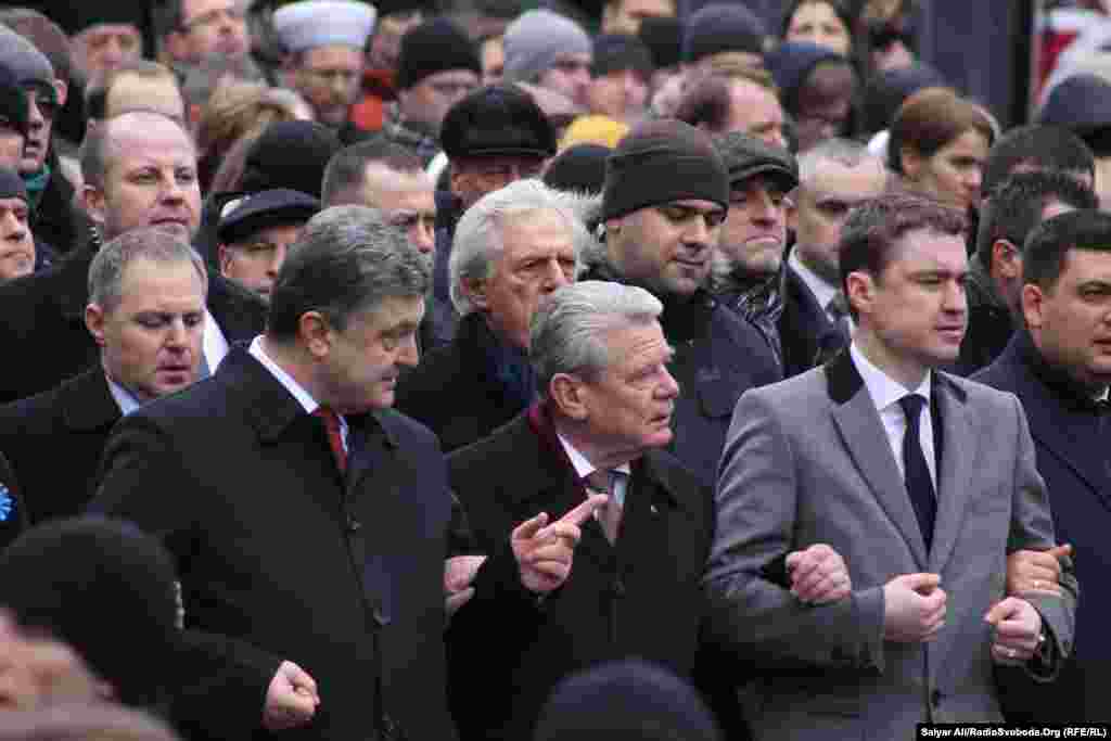 El presidente Petró Poroshenko junto al presidente alemán, Joachim Gauck. &nbsp;